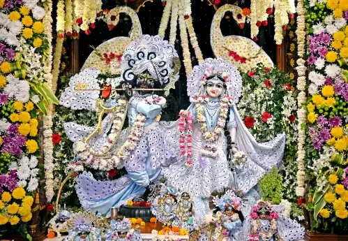 Vishesha Alankara Seva
